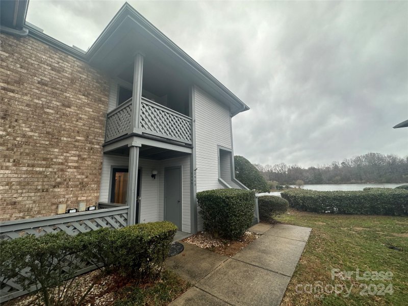 Property image 2 at 5849 Harris Grove Lane, Charlotte, NC 28212