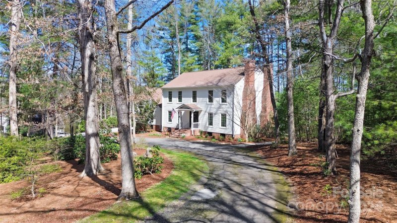 4 Stuyvesant Crescent