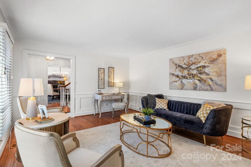 Property image 5 at 4 Stuyvesant Crescent, Asheville, NC 28803