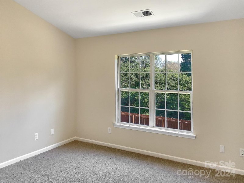 Property image 5 at 2613 Reid Park Lane, Charlotte, NC 28208