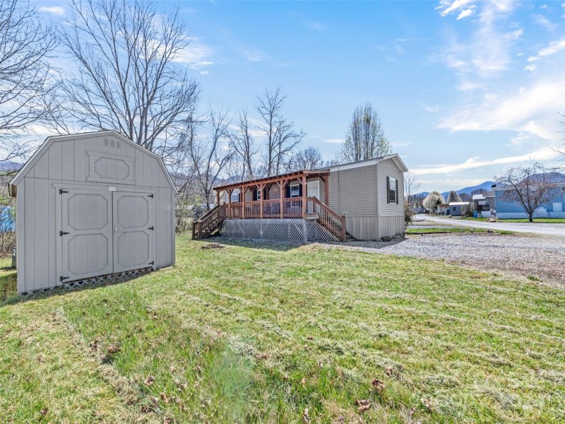 Property image 2 at 101 Pike Point, Waynesville, NC 28785