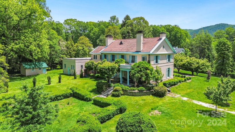 Property image 4 at 7 Westwood Road, Asheville, NC 28803