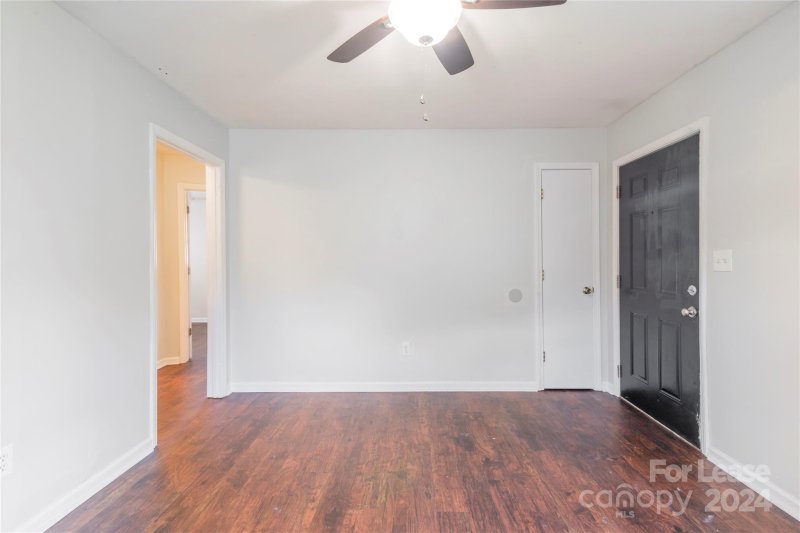 Property image 4 at 3000 Ross Avenue, Charlotte, NC 28208