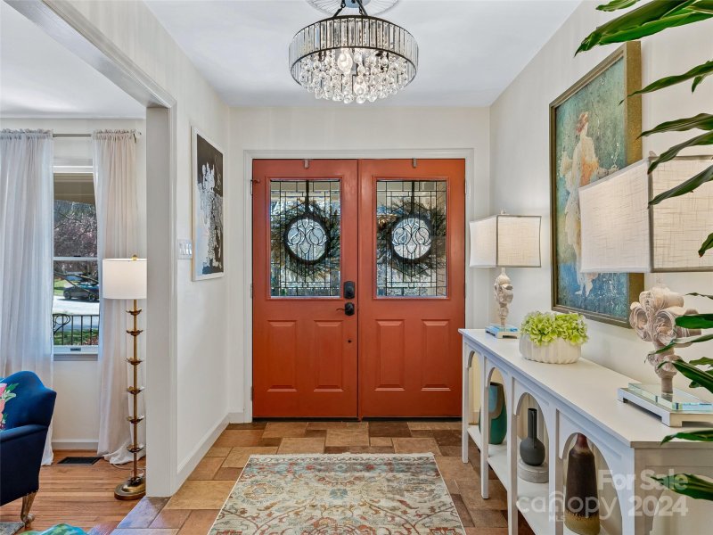 Property image 5 at 69 Braddock Way, Asheville, NC 28803