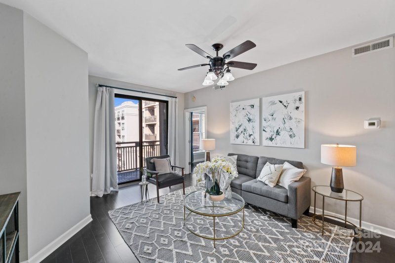 Property image 2 at 718 Trade Street, Charlotte, NC 28202