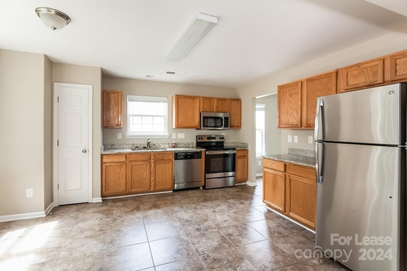 Property image 5 at 185 Fairmont Circle, Kannapolis, NC 28083