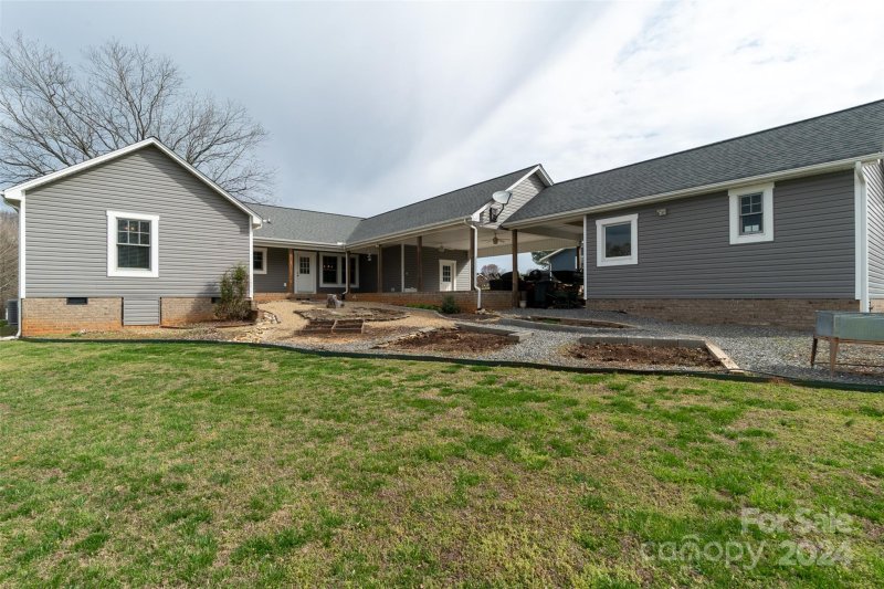 Property image 4 at 115 Lakewood Drive, Kings Mountain, NC 28086