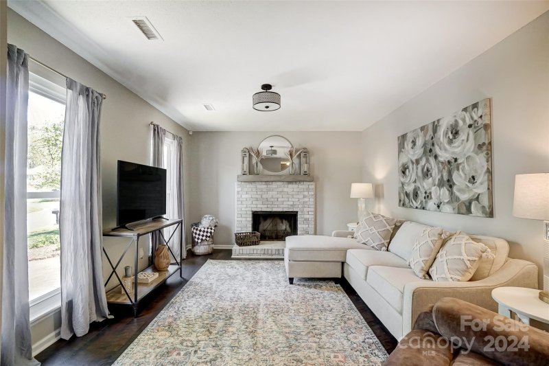 Property image 3 at 7136 Ravenglass Lane, Mint Hill, NC 28227