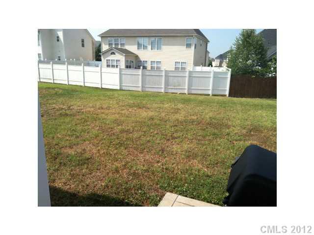 Property image 2 at 11329 Huntington Meadow Lane, Charlotte, NC 28273