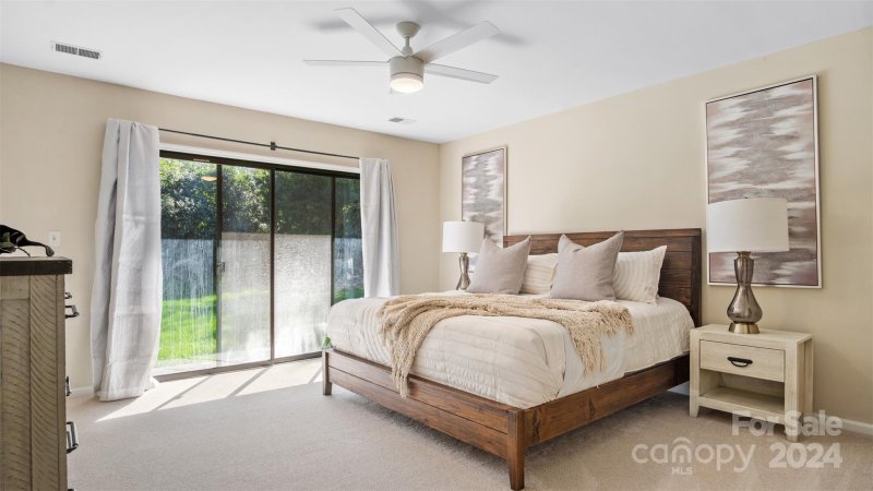 4923 Torrey Pines Court