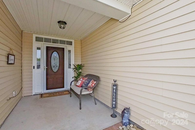 Property image 2 at 2985 Hillshire Court, Concord, NC 28027