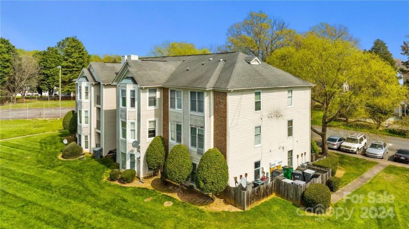 Property image 5 at 6209 Rosecroft Dr Charl Rosecroft Drive, Charlotte, NC 28215