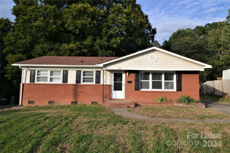 3600 Crestridge Drive