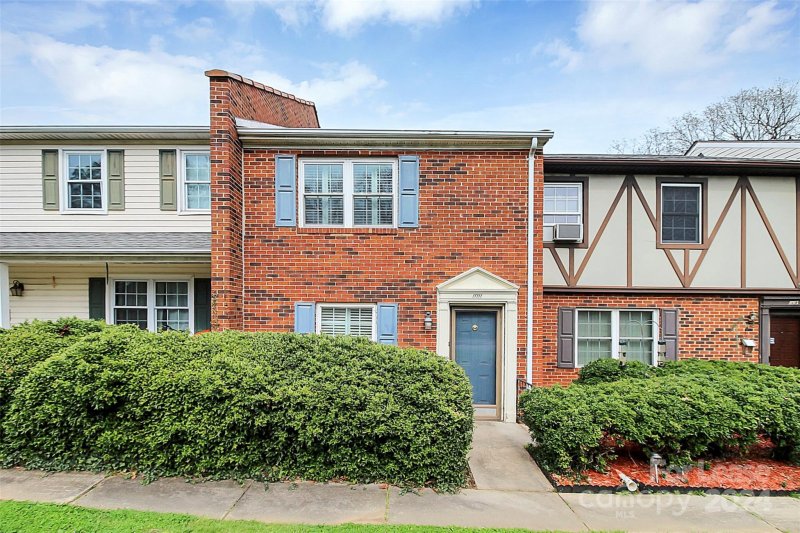 Property image 2 at 11111 Park Road, Charlotte, NC 28226