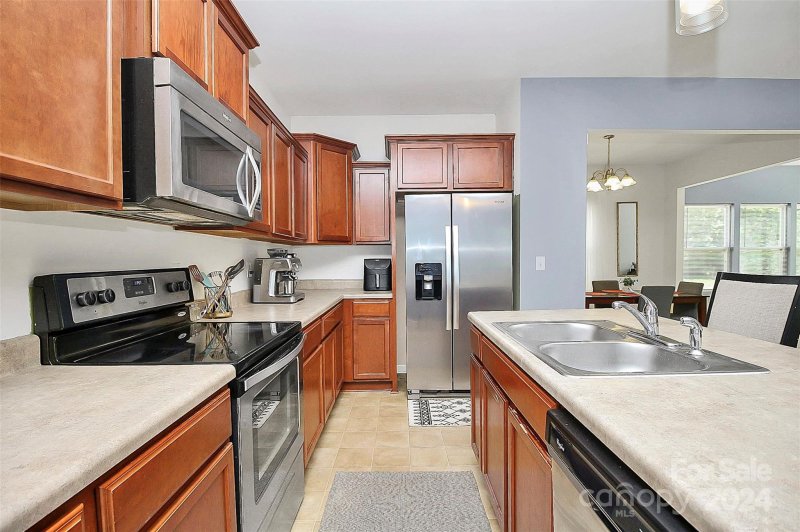 Property image 3 at 4528 Stone Mountain Drive, Gastonia, NC 28054