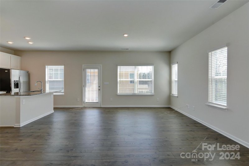 Property image 5 at 14402 Targert Lane, Charlotte, NC 28278