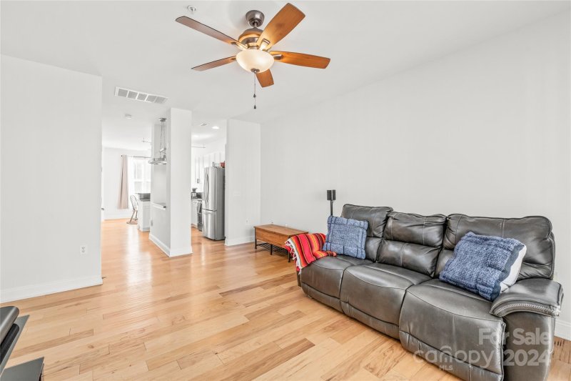 Property image 4 at 1314 Kenilworth Avenue, Charlotte, NC 28203