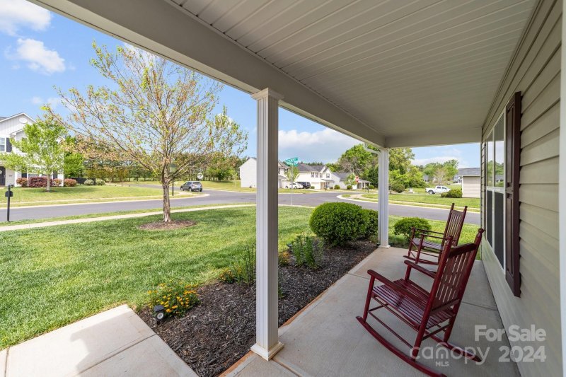 Property image 4 at 414 Berrybeth Circle, China Grove, NC 28023