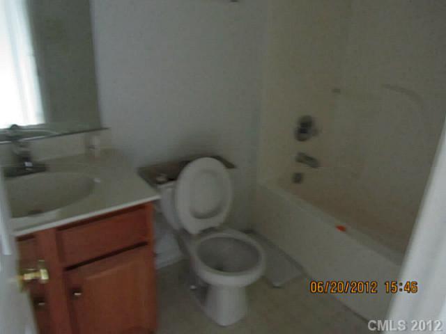 Property image 4 at 348 Touch Me Not Lane, Charlotte, NC 28216