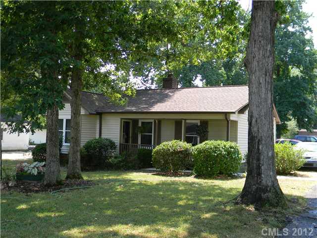 Property image 2 at 1451 Midlake Avenue, Kannapolis, NC 28083