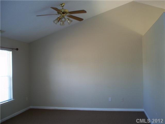 Property image 3 at 334 Touch Me Not Lane, Charlotte, NC 28216