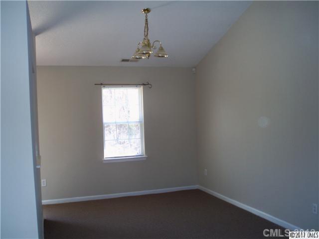 Property image 4 at 334 Touch Me Not Lane, Charlotte, NC 28216