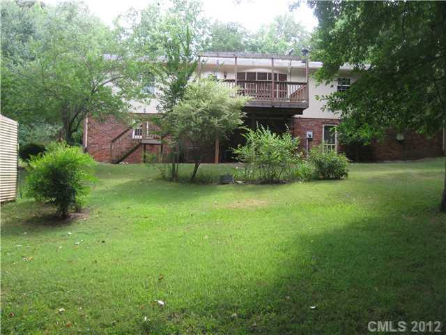 Property image 3 at 506 Touch Me Not Lane, Charlotte, NC 28216