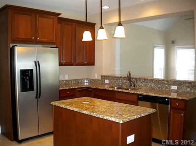 Property image 4 at 125 Streamside Place, Mooresville, NC 28115