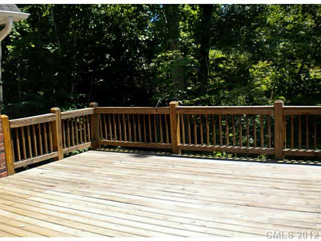Property image 5 at 125 Streamside Place, Mooresville, NC 28115