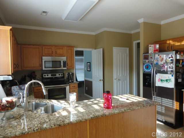 Property image 5 at 12219 Shadow Ridge Lane, Charlotte, NC 28273