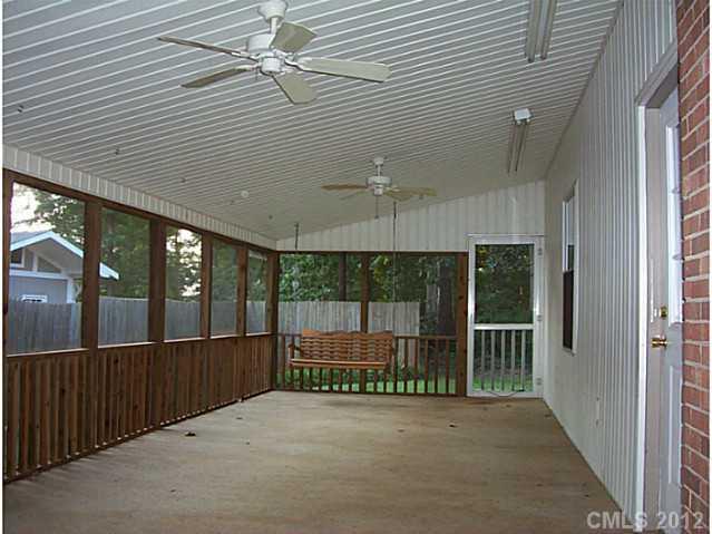Property image 3 at 199 Kingswood Drive, Statesville, NC 28625