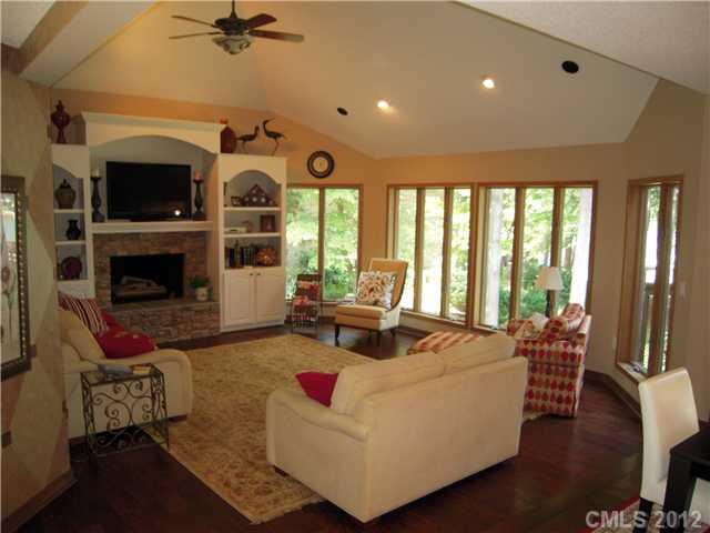 Property image 4 at 125 Lawrence Tee Lane, Mooresville, NC 28117