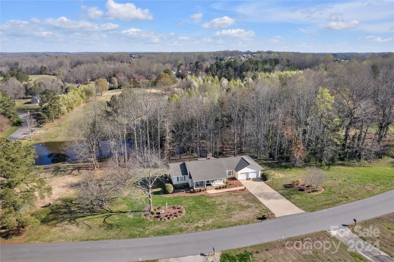 Property image 3 at 130 Dunes Drive, Kings Mountain, NC 28086