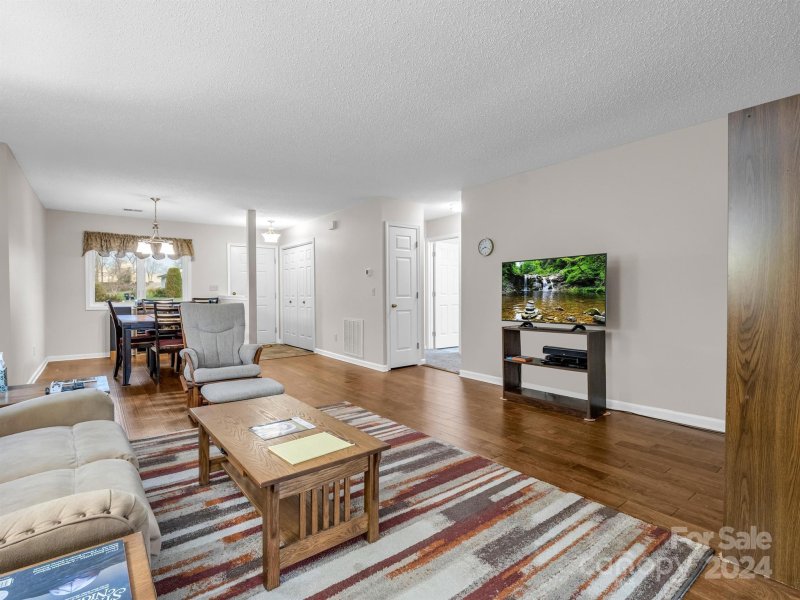 Property image 4 at 305 Dellford Court, Hendersonville, NC 28792