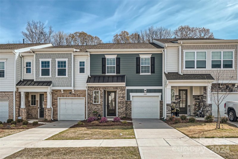 Property image 2 at 2009 Howell Creek Way, Charlotte, NC 28215