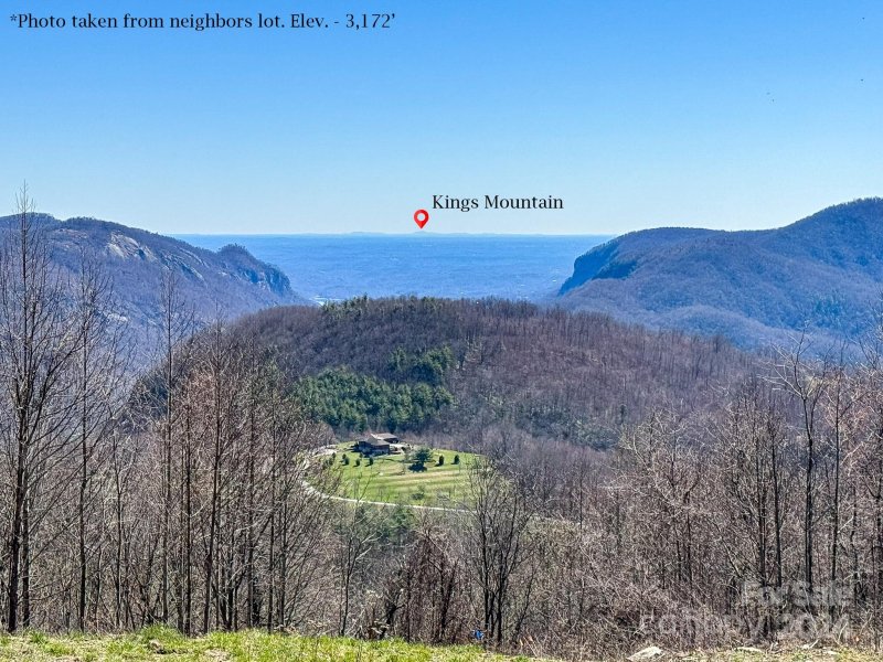 Property image 2 at 1233 Grand Oaks Drive, Hendersonville, NC 28792