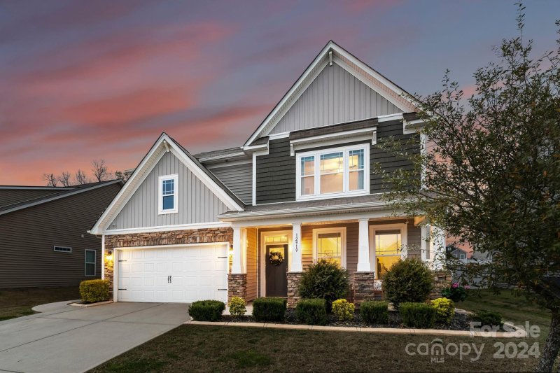 Property image 2 at 12919 Franklin Square Road, Charlotte, NC 28213