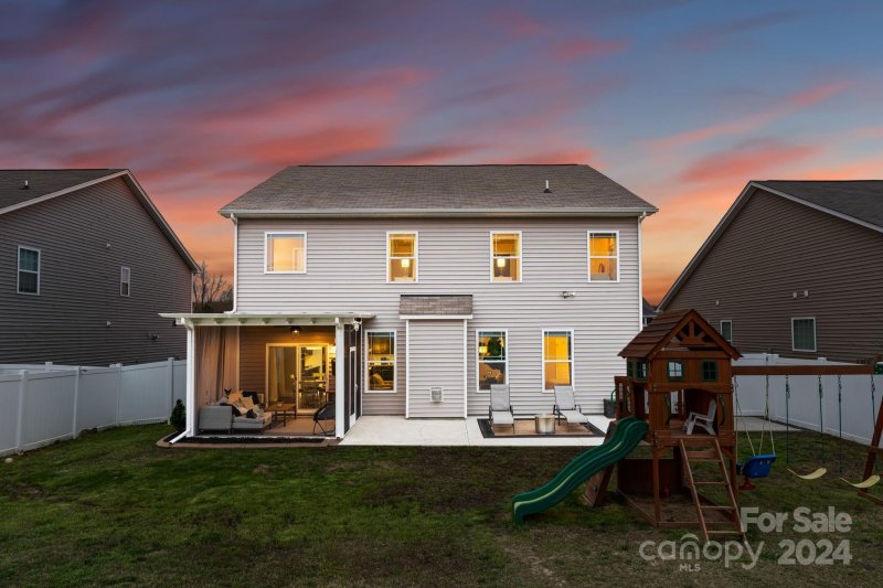 Property image 5 at 12919 Franklin Square Road, Charlotte, NC 28213