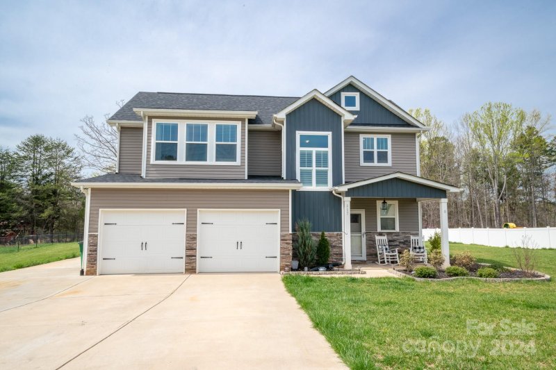 Property image 4 at 117 Spring Creek Drive, Mount Holly, NC 28120