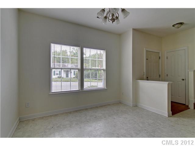 Property image 4 at 526 E Iredell Avenue, Mooresville, NC 28115