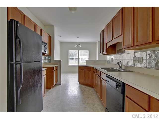 Property image 5 at 526 E Iredell Avenue, Mooresville, NC 28115