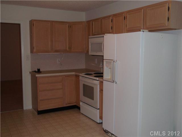 Property image 3 at 115 English Hills Drive, Mooresville, NC 28115