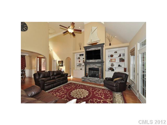 Property image 5 at 505 Little Cove Lane, Lake Wylie, SC 29710