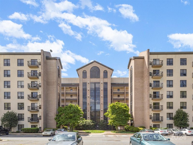 Property image 2 at 211 Heritage Boulevard, Fort Mill, SC 29715