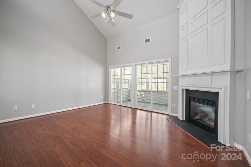 Property image 4 of 8433 Darcy Hopkins Drive in Auburn Place, Charlotte, NC 28277