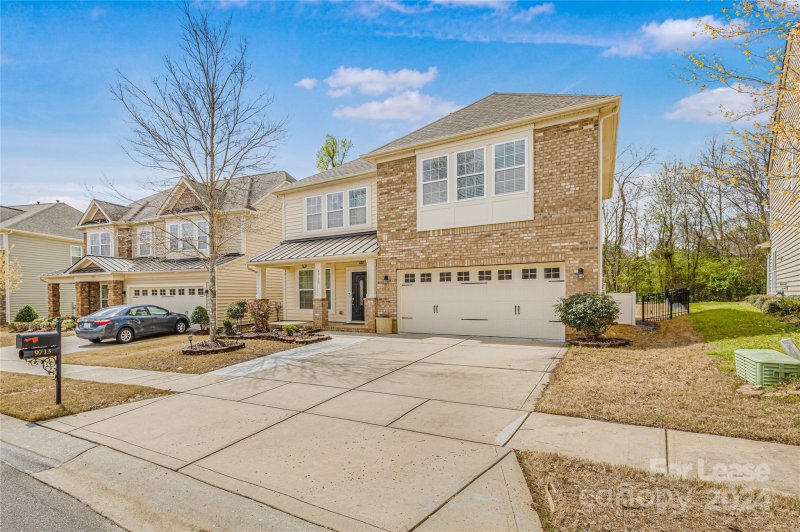 Property image 2 at 9713 Ridgeforest Drive, Charlotte, NC 28277