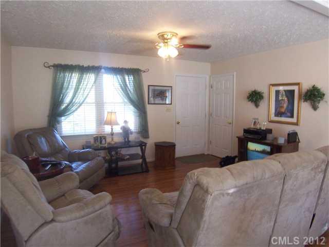Property image 3 at 1160 Woodhill Drive, Shelby, NC 28152