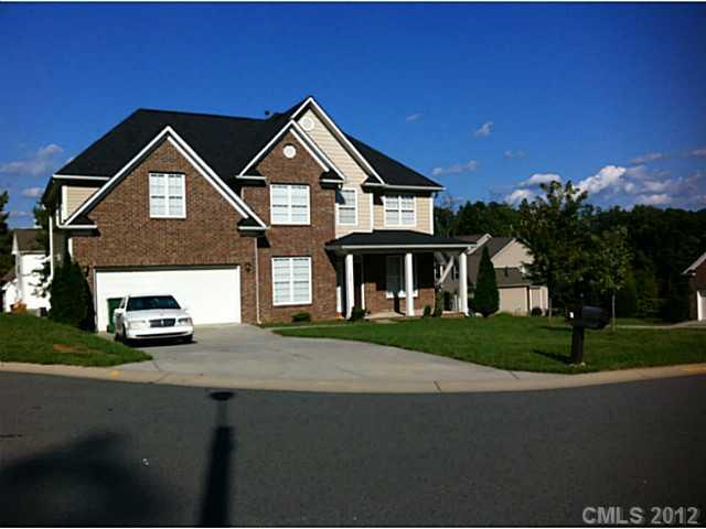 Property image 3 at 10806 Maryanna Court, Charlotte, NC 28213