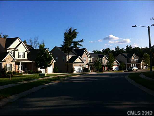 Property image 5 at 10806 Maryanna Court, Charlotte, NC 28213