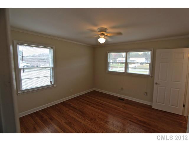 Property image 2 at 106 Greendale Drive, Mount Holly, NC 28120